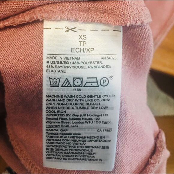 Gap Pink Ruffle Sleeve Top - Picture 8 of 8